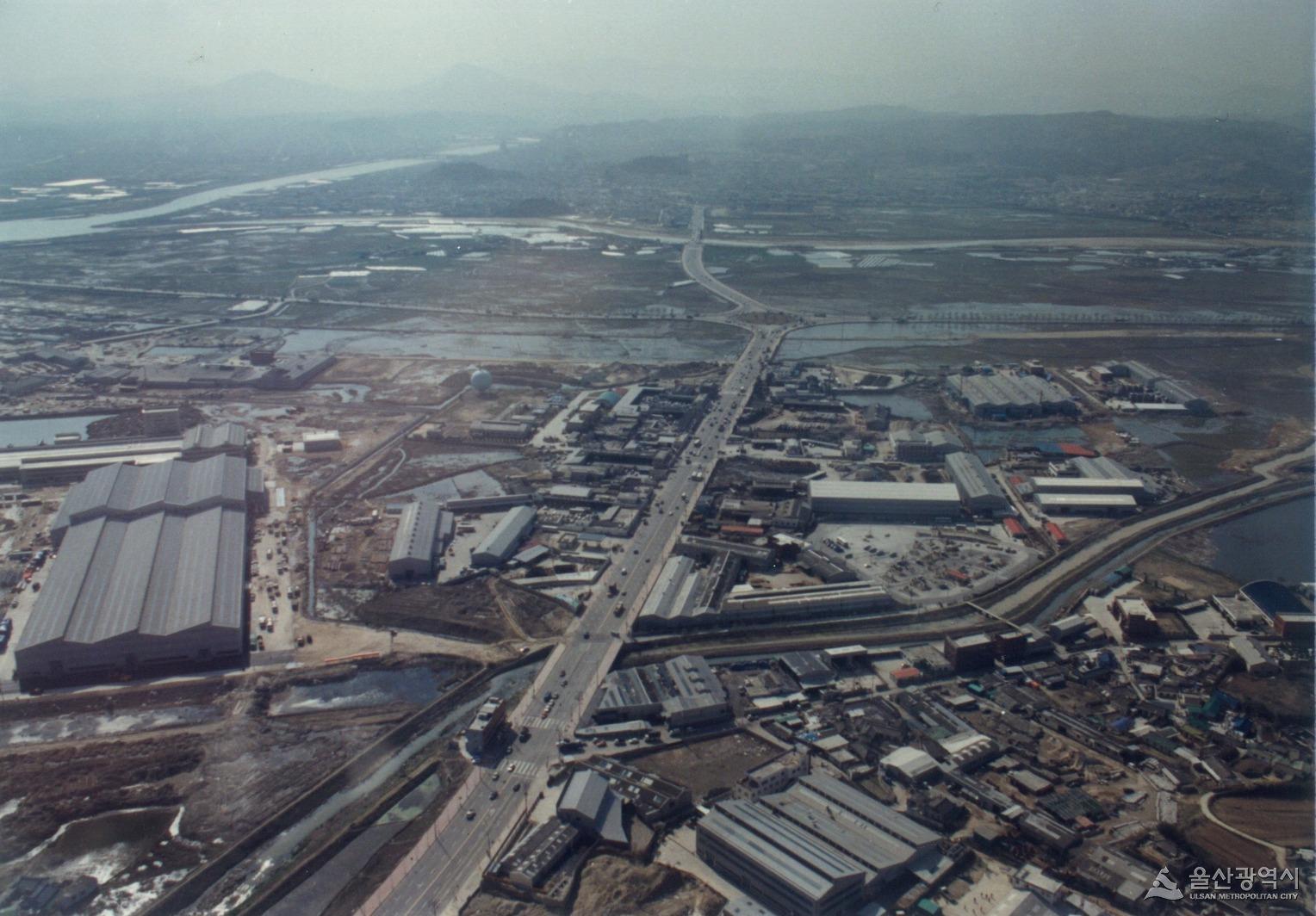 염포공단지역 항공촬영 1988년도.jpg