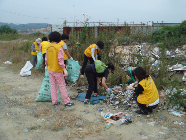 2009 추석맞이 마을 대청소(여성자원봉사회)